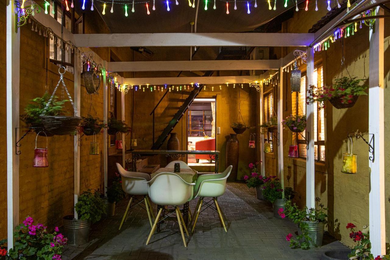 The Tuscan Garden Newcastle Buitenkant foto